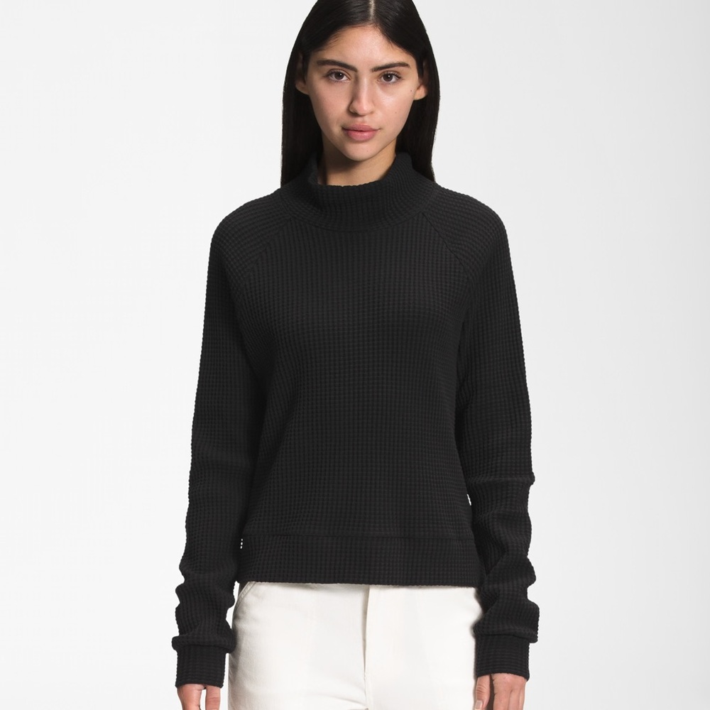 ⭐️ The North Face Long Sleeve Mock Neck Chabot Top Black